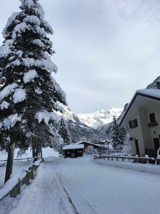 Hotel Gran Baita Gressoney-Saint-Jean Dış mekan fotoğraf